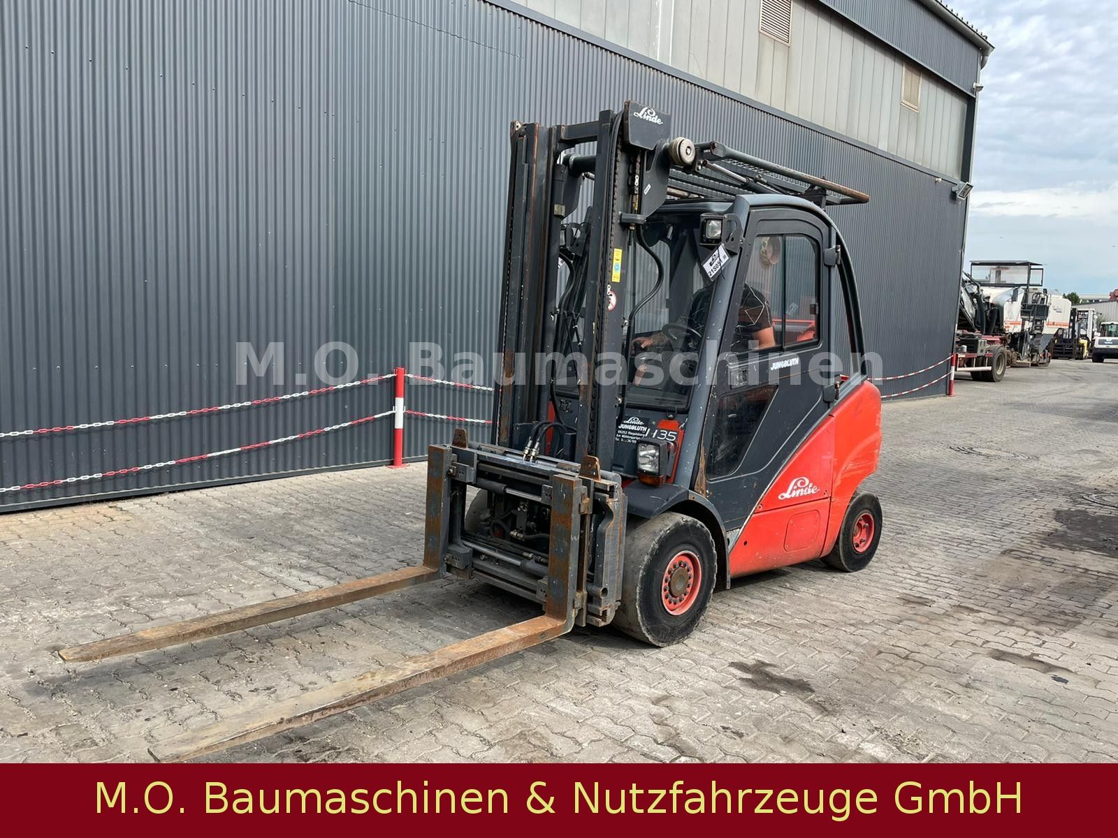 Fahrzeugabbildung Linde H 35 T  / SS / ZV / Duplex / GAS / 3,5t/3,30m