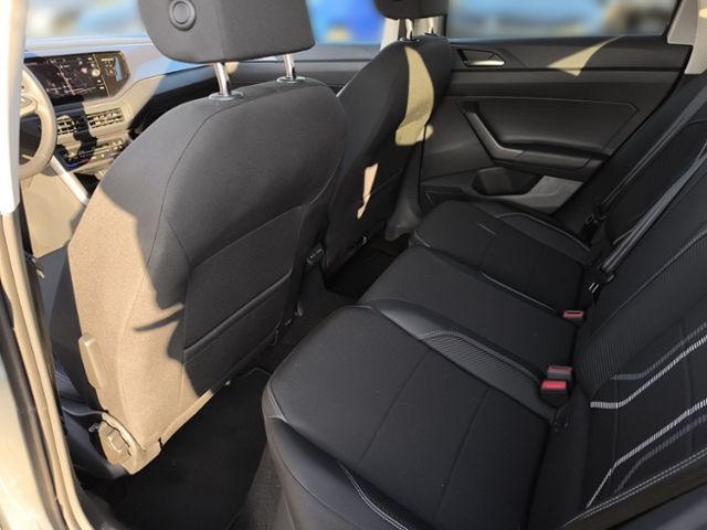 Fahrzeugabbildung Volkswagen Taigo 1.0 TSI OPF DSG Style LED-MATRIX ACC NAVI