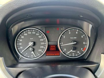 BMW 318 - 8