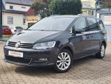 Volkswagen Sharan Highline 1.5TSI 150PS AHK PDC SHZ ALU - Volkswagen Sharan mit Benzin-Antrieb: Kleinbus