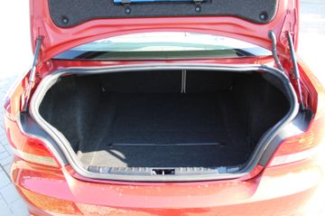 BMW 120d SedonarotBI-XenonPDCLEDER