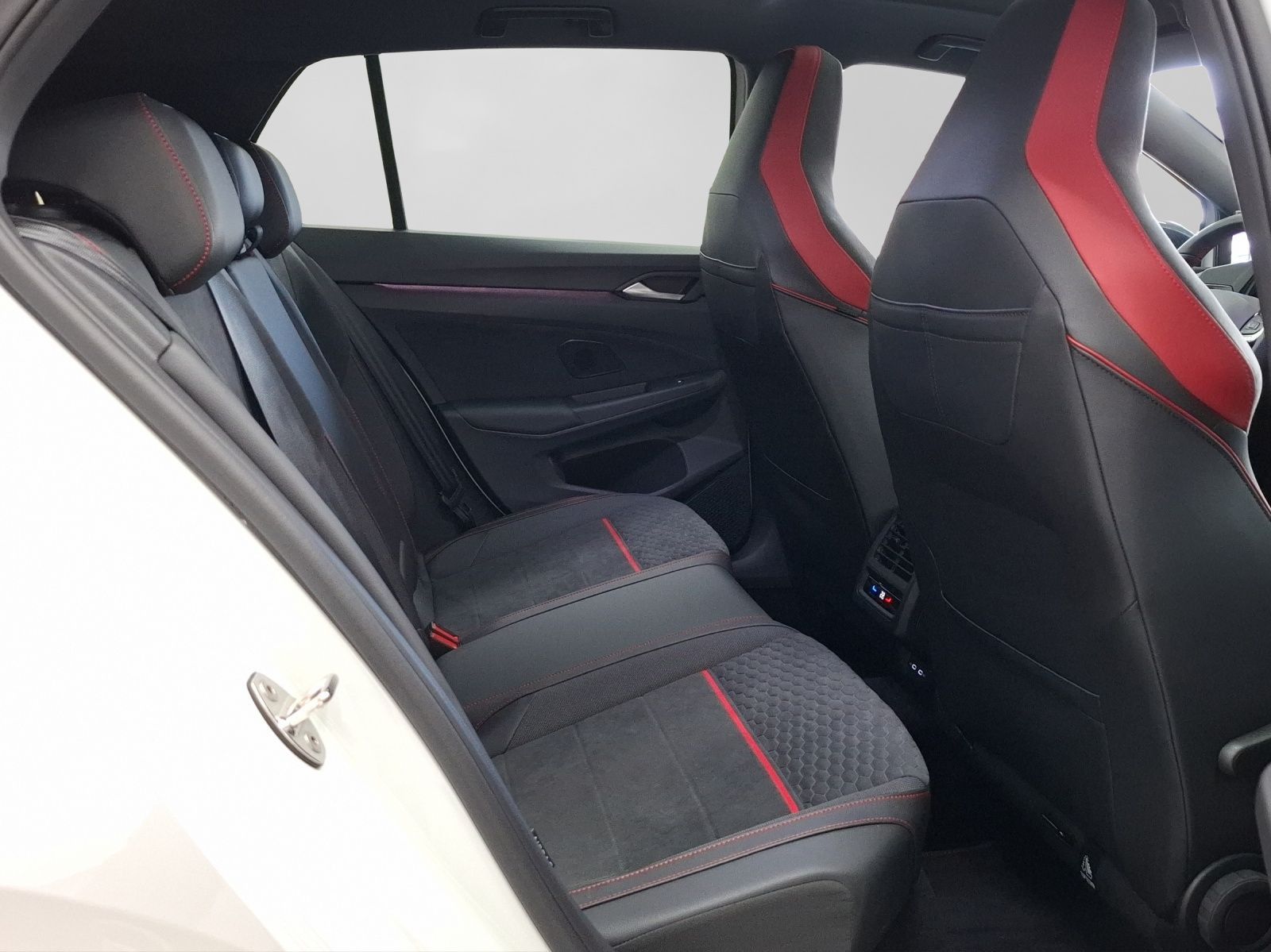 Volkswagen Golf - Bild 7