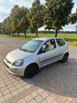 Toyota Yaris - gebrauchte Toyota Yaris aus dem Jahr 2000