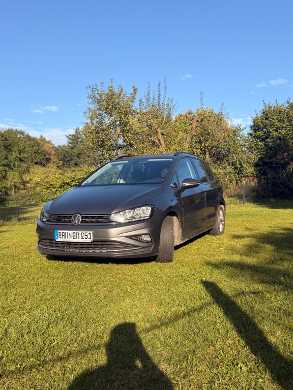 Image of Volkswagen Golf Sportsvan