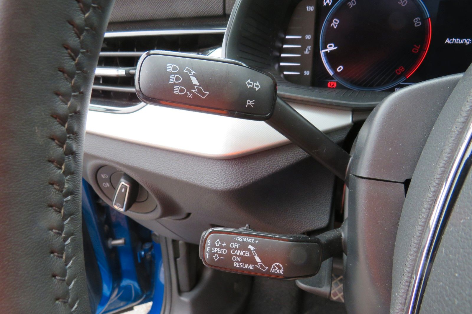 Fahrzeugabbildung SKODA Scala Ambition KAMERA APP NAVI ACC SITZH uvm. 1H