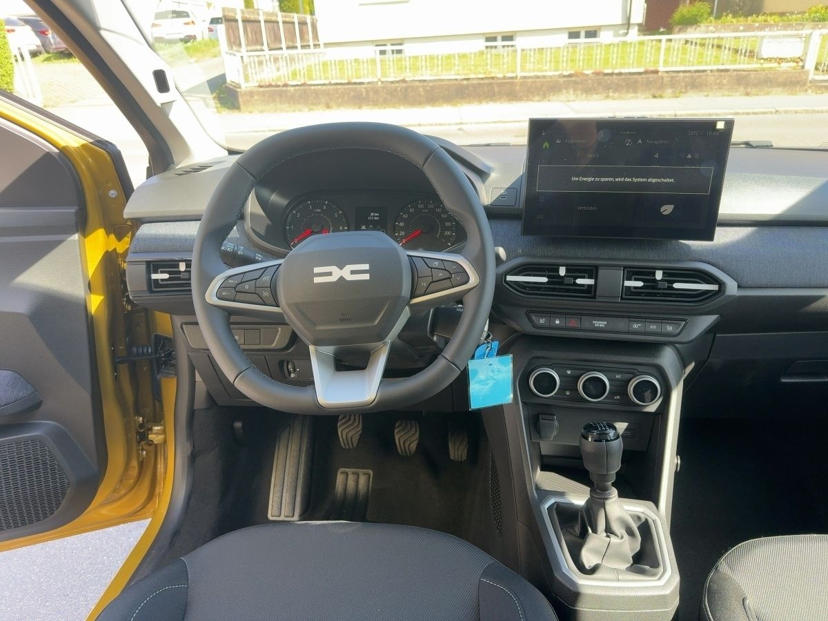 Fahrzeugabbildung Dacia Sandero Expression TCe 100 navi Kamera SHZ