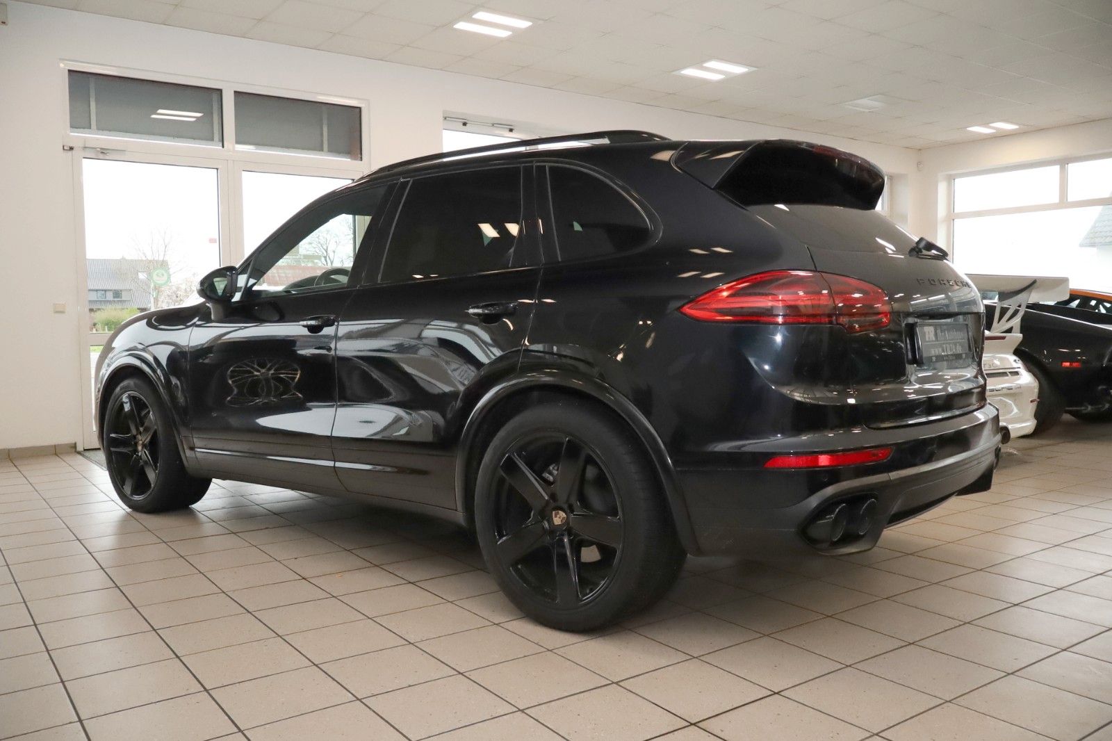 Fahrzeugabbildung Porsche Cayenne S Diesel Luftfederung, AHK, Panorama,21"