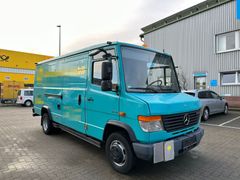Mercedes-Benz Vario 618D Kasten Servo 1. Hand