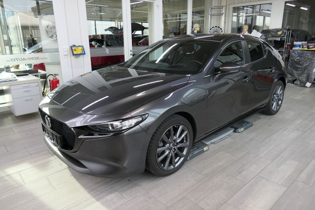 Mazda 3 SKYACTIV Selection Monitor 360° I-Activesense