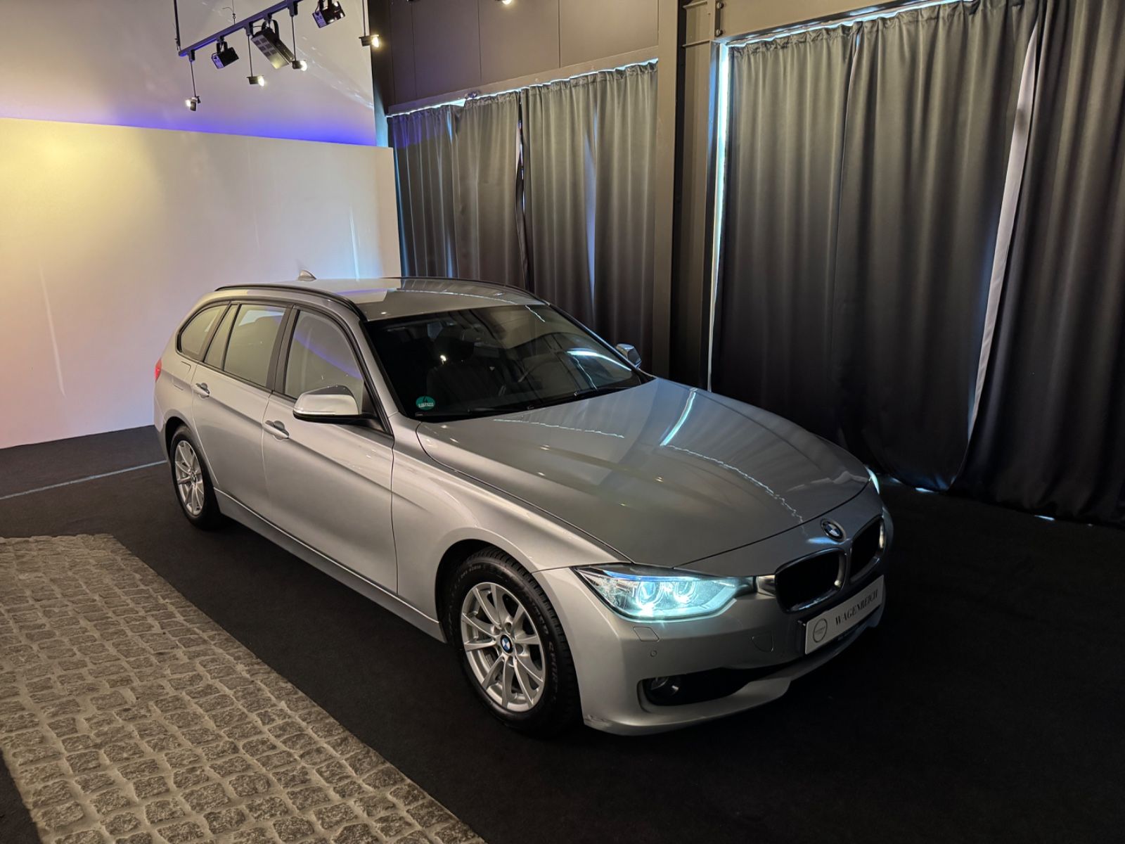 BMW 320 - 1