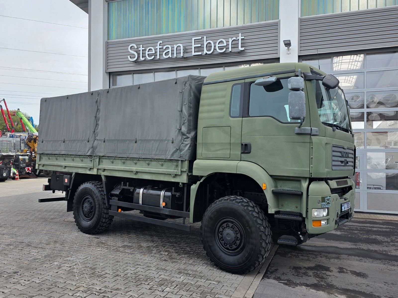 Fahrzeugabbildung MAN TGA 18.360 4x4 BB 3 Sitze Schalter Expedition