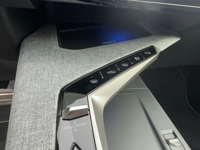 Foto Nummer 21: PEUGEOT 5008