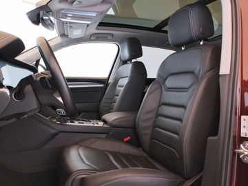 Volkswagen Touareg - 9