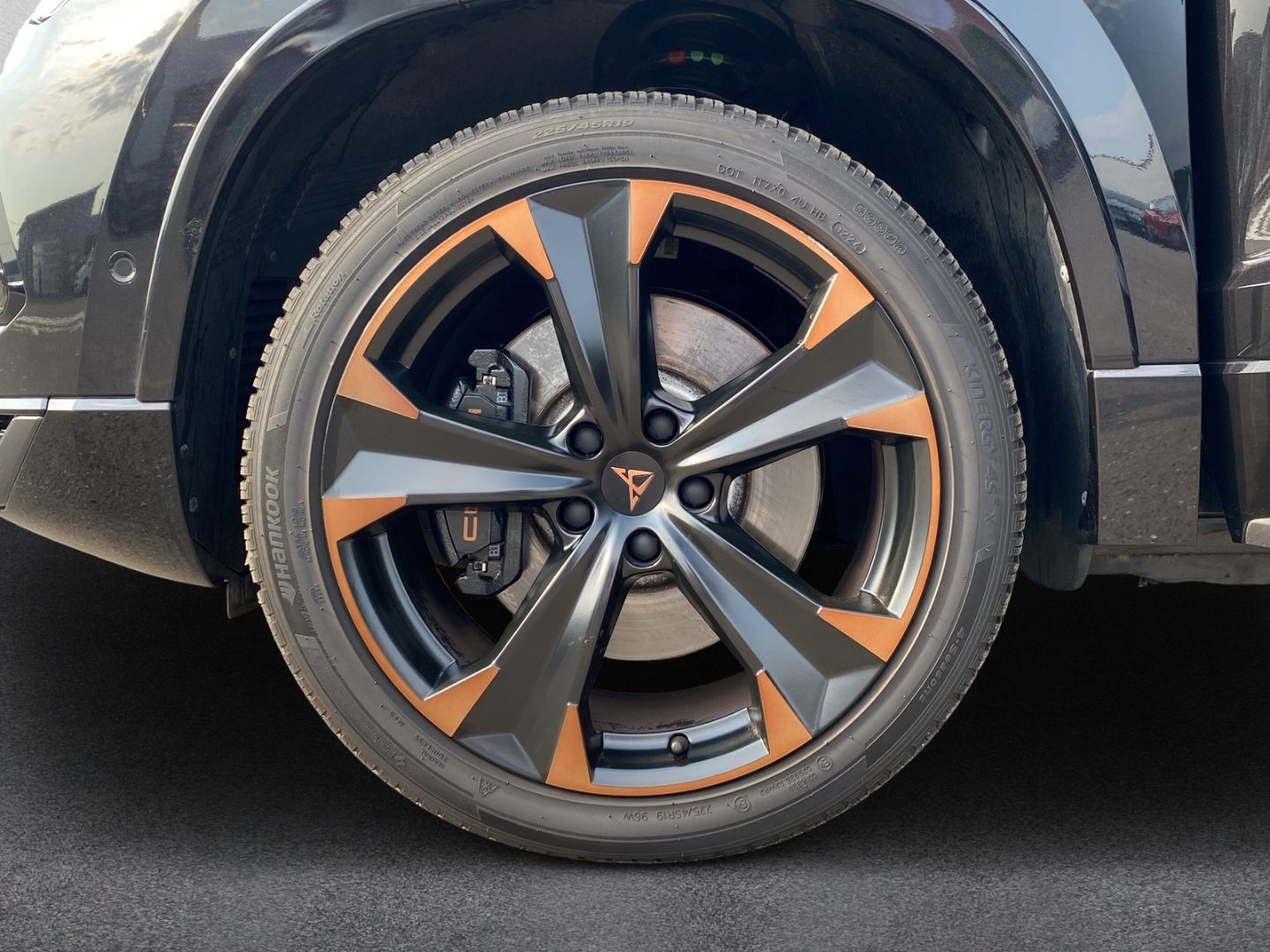 Fahrzeugabbildung CUPRA Ateca VZ 4Drive 2.0 TSI EU6e AD AHK-klappbar Nav