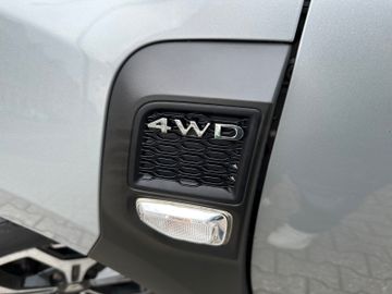 Fahrzeugabbildung Dacia Duster II Prestige 4WD 1-HAND NAVI AHK KAMERA