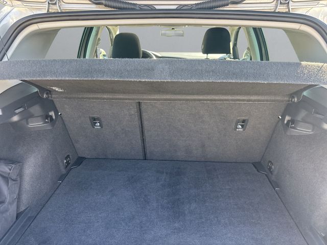 Golf VII Trendline BMT Navi Dyn. Kurvenlicht Spe