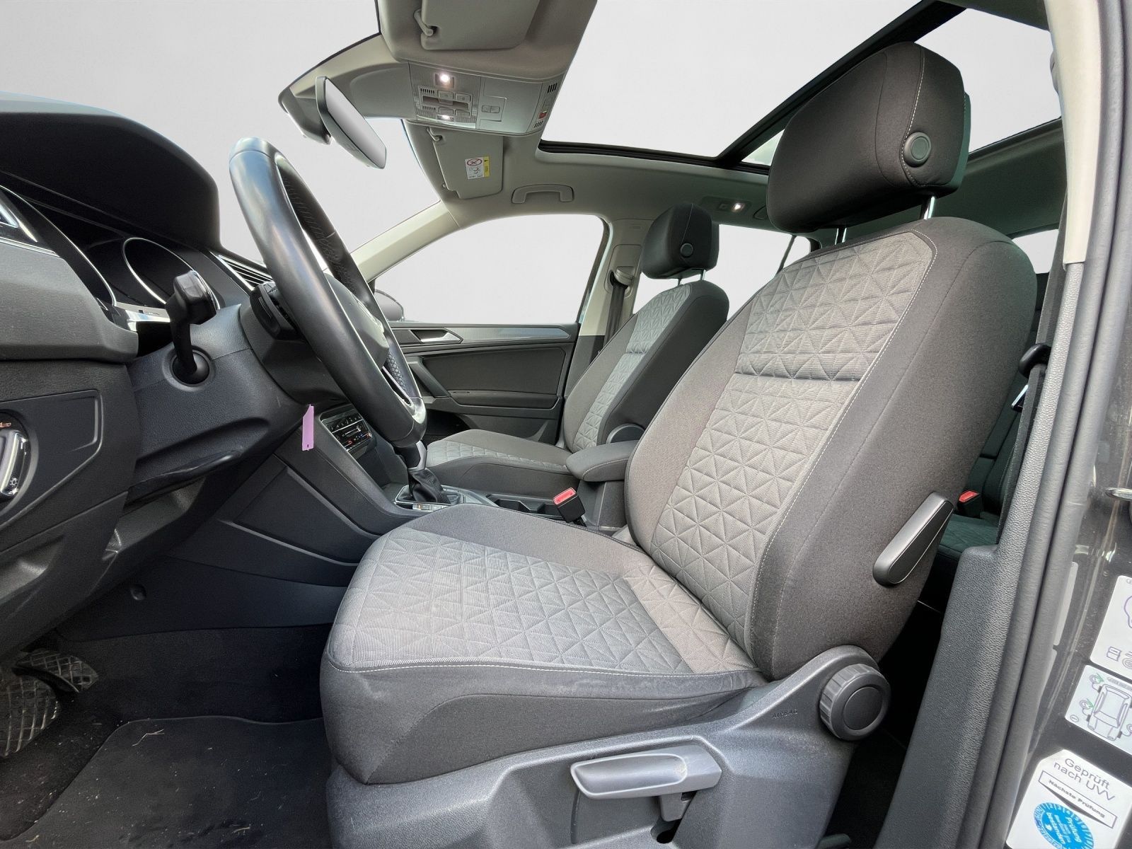 Volkswagen Tiguan - Bild 13