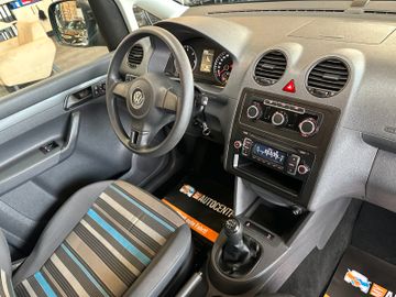 MYAUTOCENTER – Gebraucht- und Jahreswagen mit Werkstattservice in Pfaffenhofen Volkswagen Caddy Maxi *2-HAND*7-SITZER*KLIMA*TEMPO*