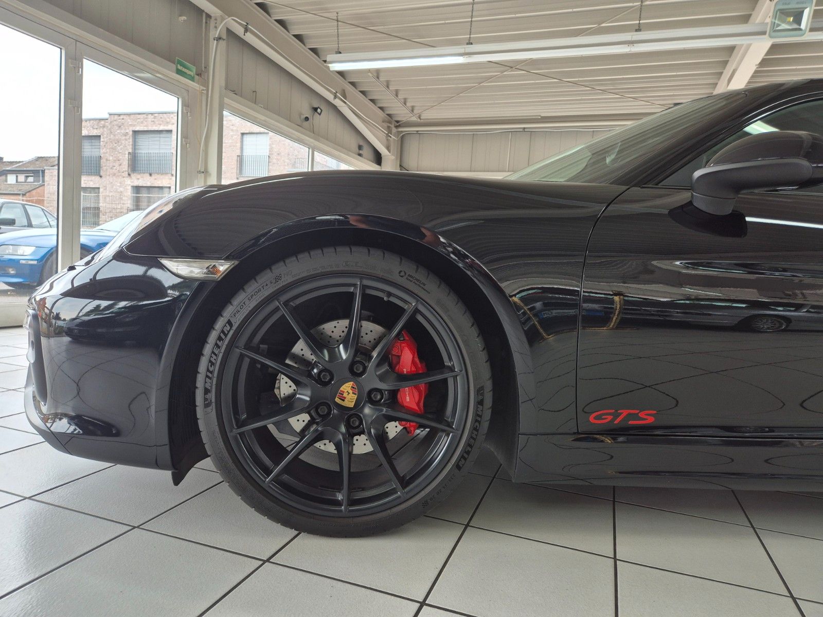Fahrzeugabbildung Porsche Cayman GTS "All Black"/Approved/Schalter/1A Zust