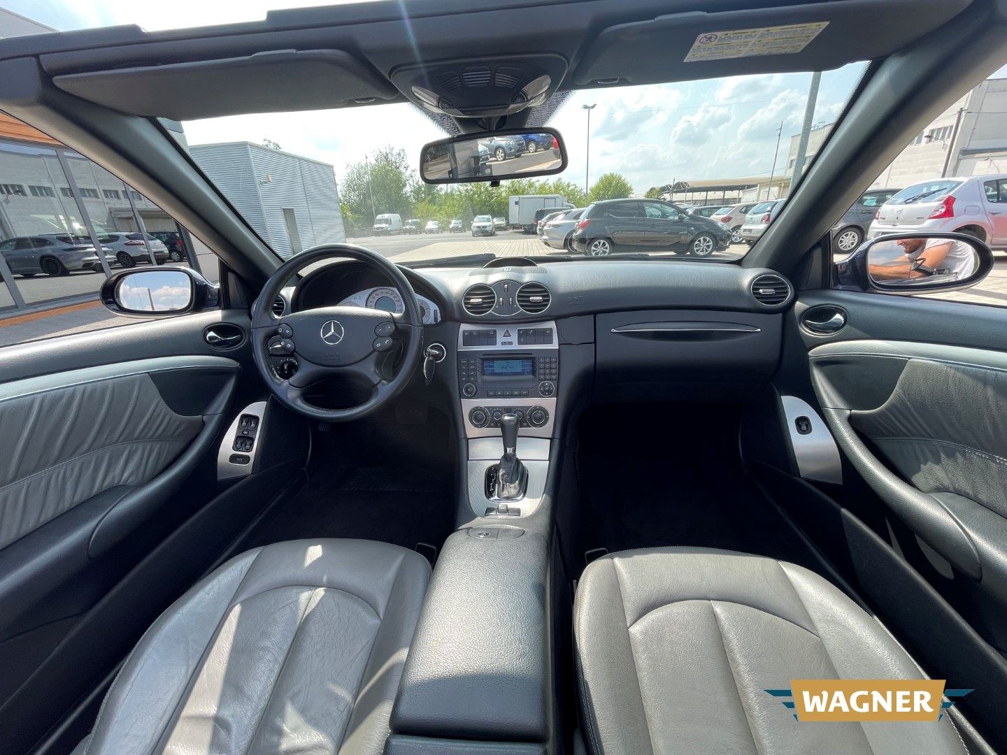 Fahrzeugabbildung Mercedes-Benz CLK 320 Cabrio CDI  AVANTGARDE 1-Hand