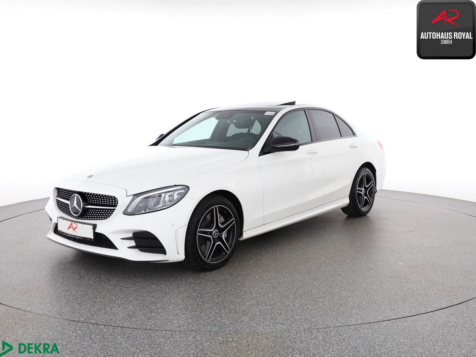 MERCEDES-BENZ C 300 d 4M 3x AMG NIGHT MULTIBEAM,DISTRO,KAMERA