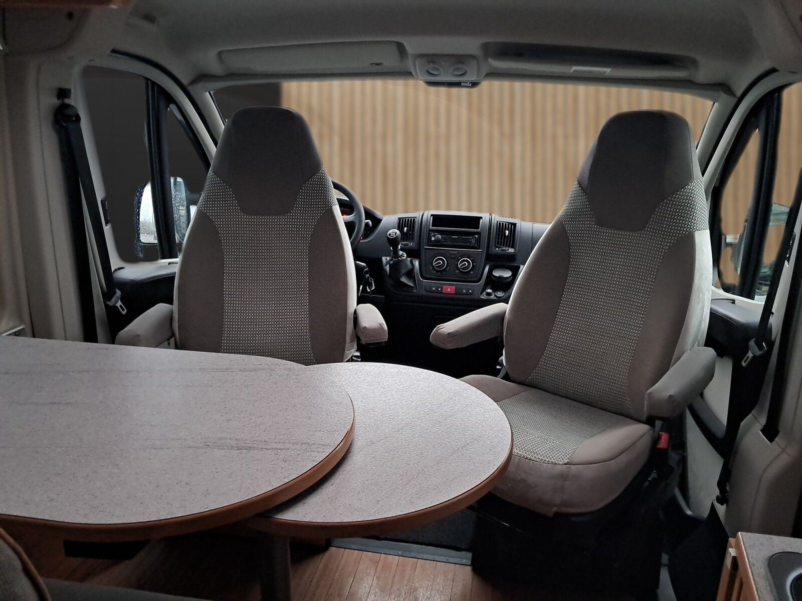 Fahrzeugabbildung Pössl 2Win Citroen Fahrradträger,Radio