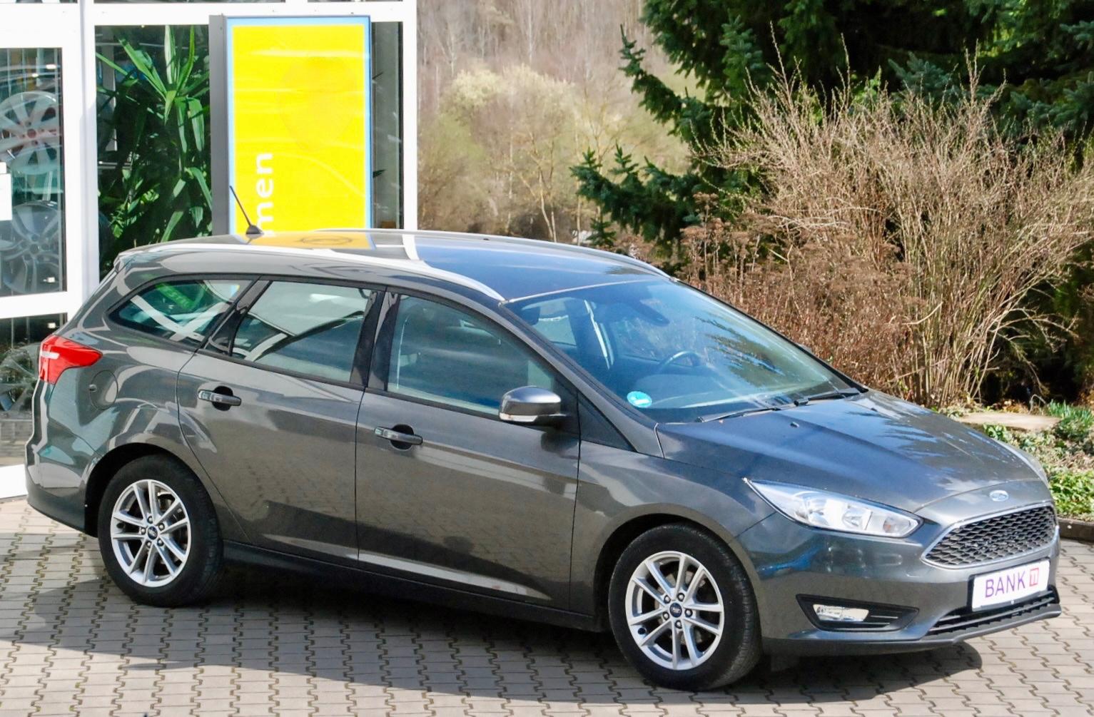 Ford Focus Turnier 1.0 Business ZAHNRIEMEN NEU