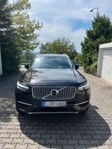 Volvo XC90 T6  Top-Ausstattung  7 Sitze - Volvo XC90 Gebrauchtwagen in Frankfurt