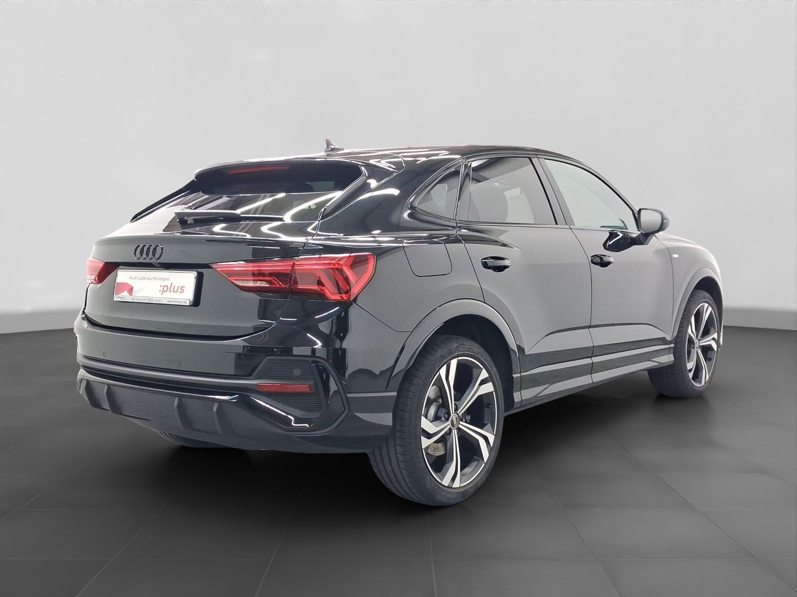 Audi Q3 Sportback 45 TFSI e 2x S LINE PANO LM20 SONOS foto 3