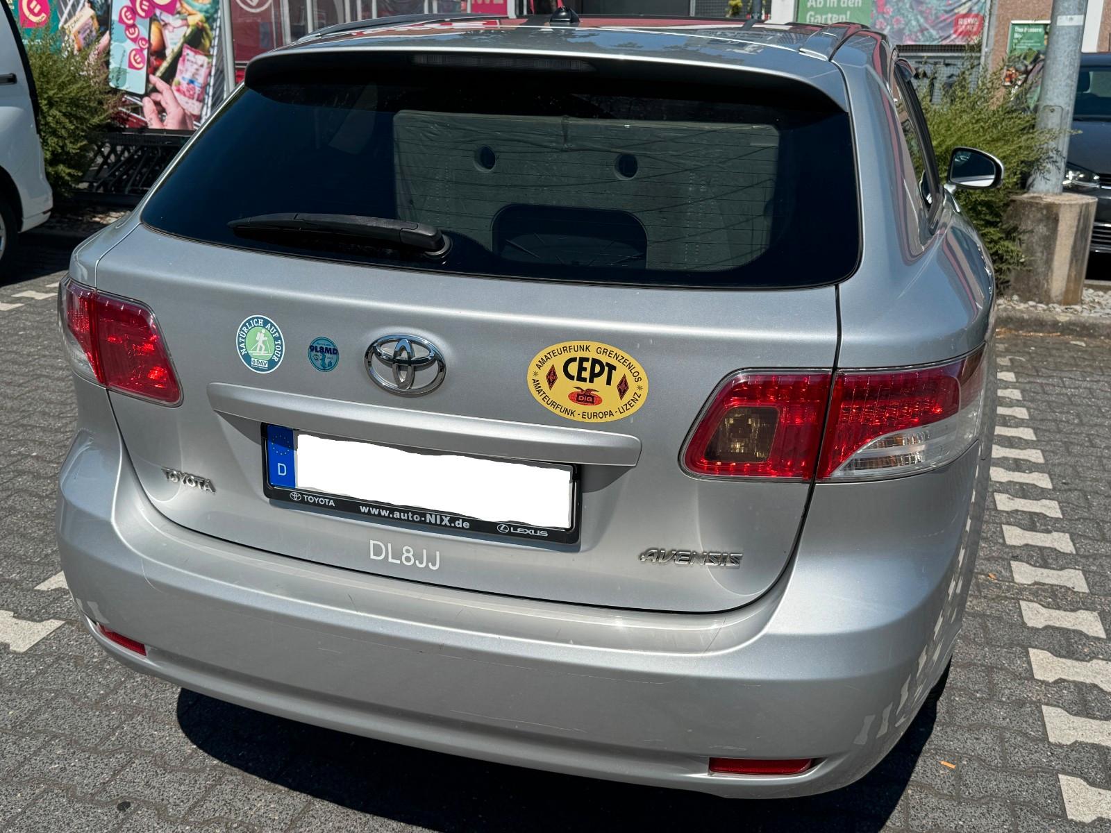 Toyota Avensis 2010 — photo 5