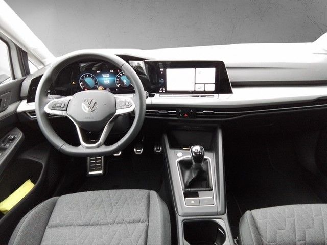Fahrzeugabbildung Volkswagen Golf VIII TSI Move LED CarPlay AID RFK SHZ LM