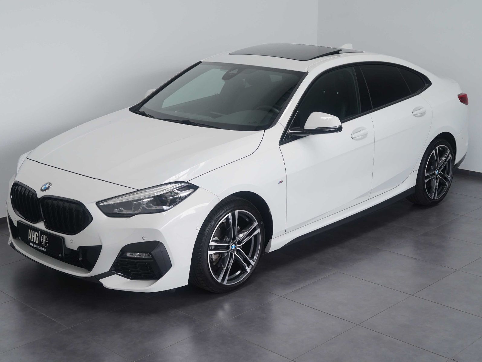 Fahrzeugabbildung BMW 218i Gran Coupé M Sport SHADOW/DAB/TRAVEL/PANO