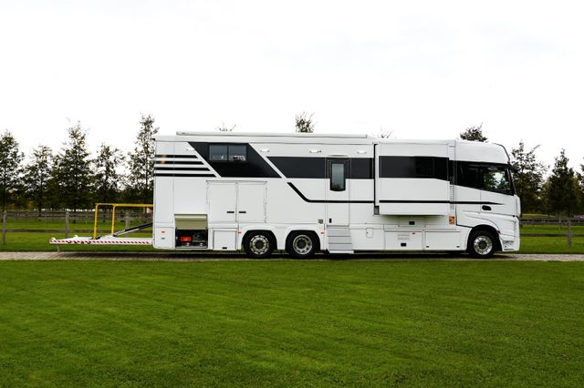 Autres STX Racetruck Motorhome