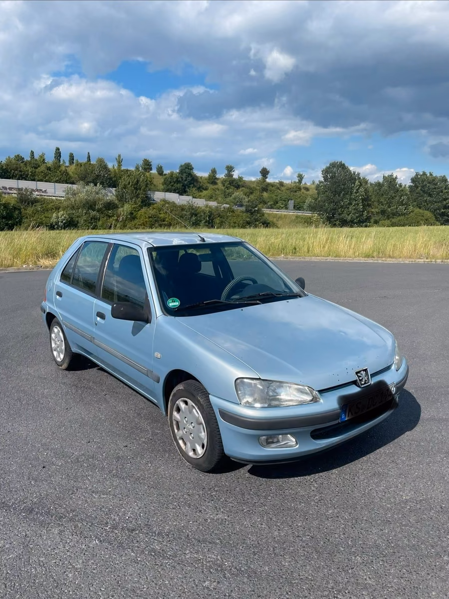 Peugeot 106