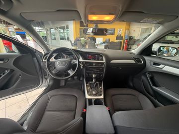 Audi A4 - 12