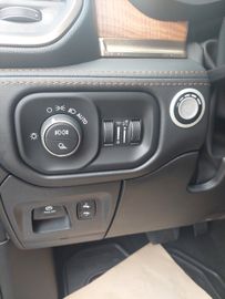 Bild 18 Dodge RAM 5,7l HEMI Longhorn AHK