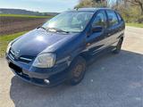 Nissan Almera Tino - gebrauchte Nissan Almera Tino aus dem Jahr 2005