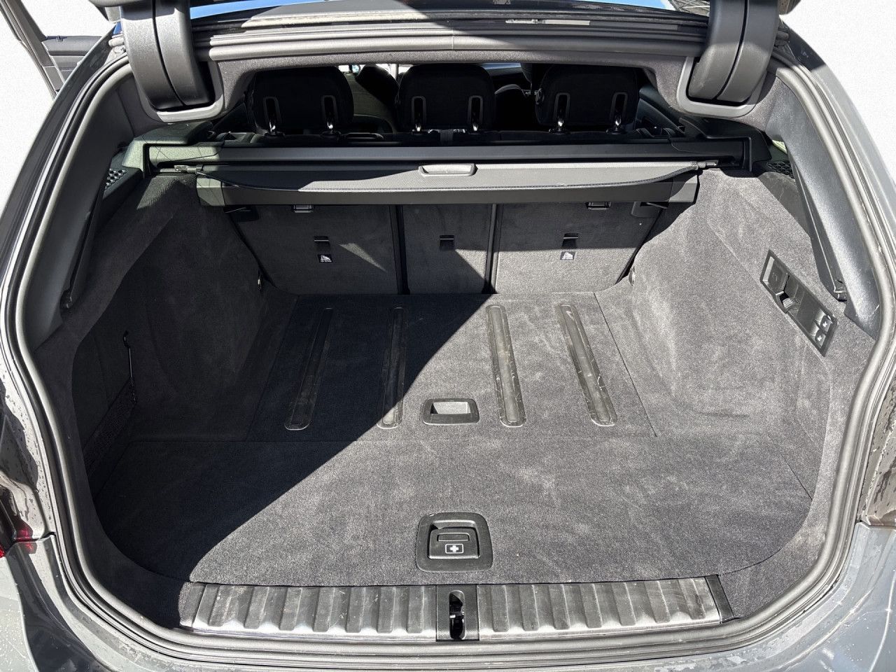 BMW 330 - Bild 19