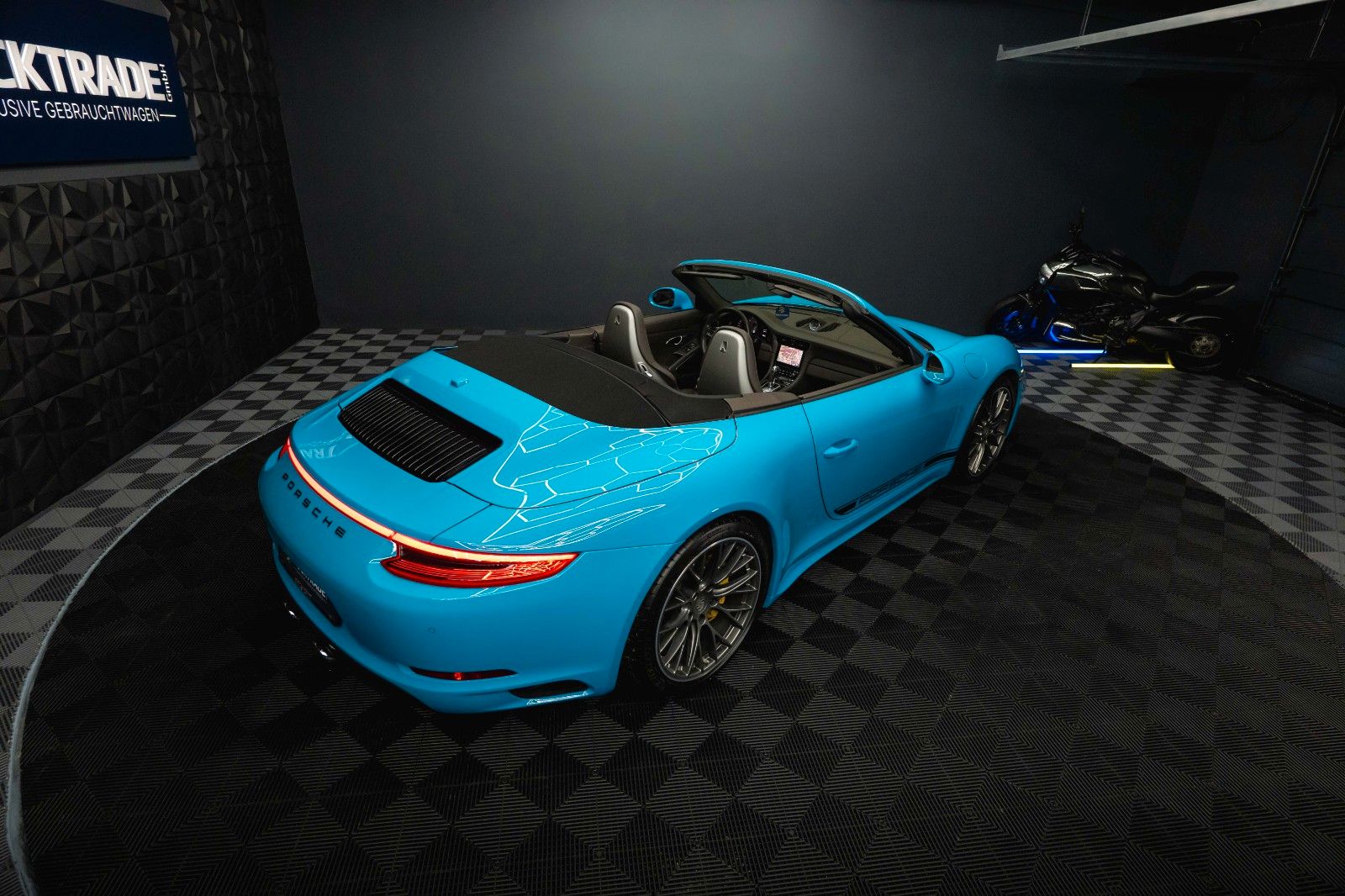 Fahrzeugabbildung Porsche 991.2 911 Carrera 4 S GTS Cabrio *Lift*Keramik*