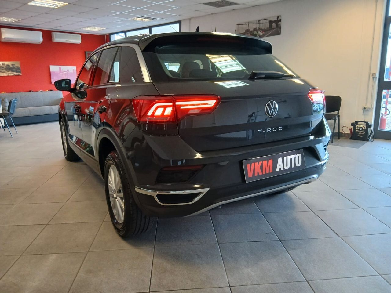 Volkswagen T-Roc 2.0 TDI 116CV GARANTITA imagem 2