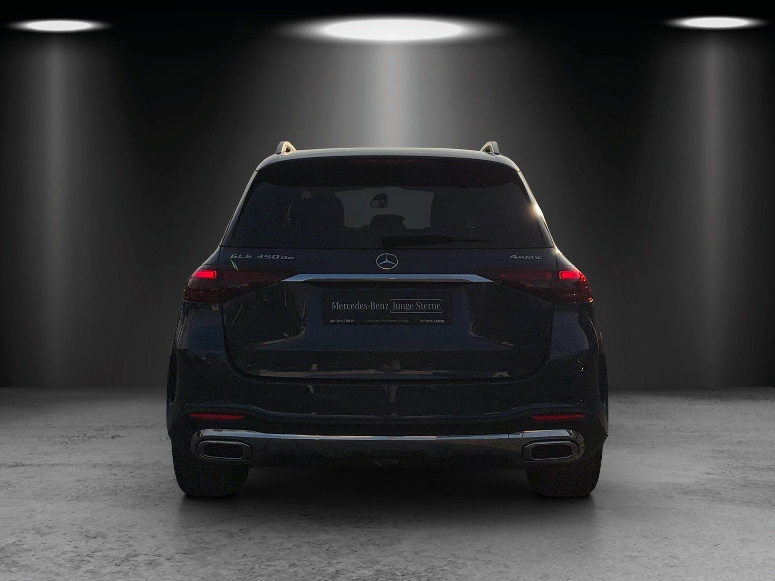 Fahrzeugabbildung Mercedes-Benz GLE350de AMG Prem DISTR Pano AIRMATIC 4xel.Sitze