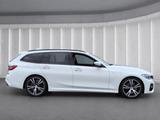 BMW 330 i Touring M SPORT*Panodach LED ACC Harm/Kard - BMW 330: 330i M Sport