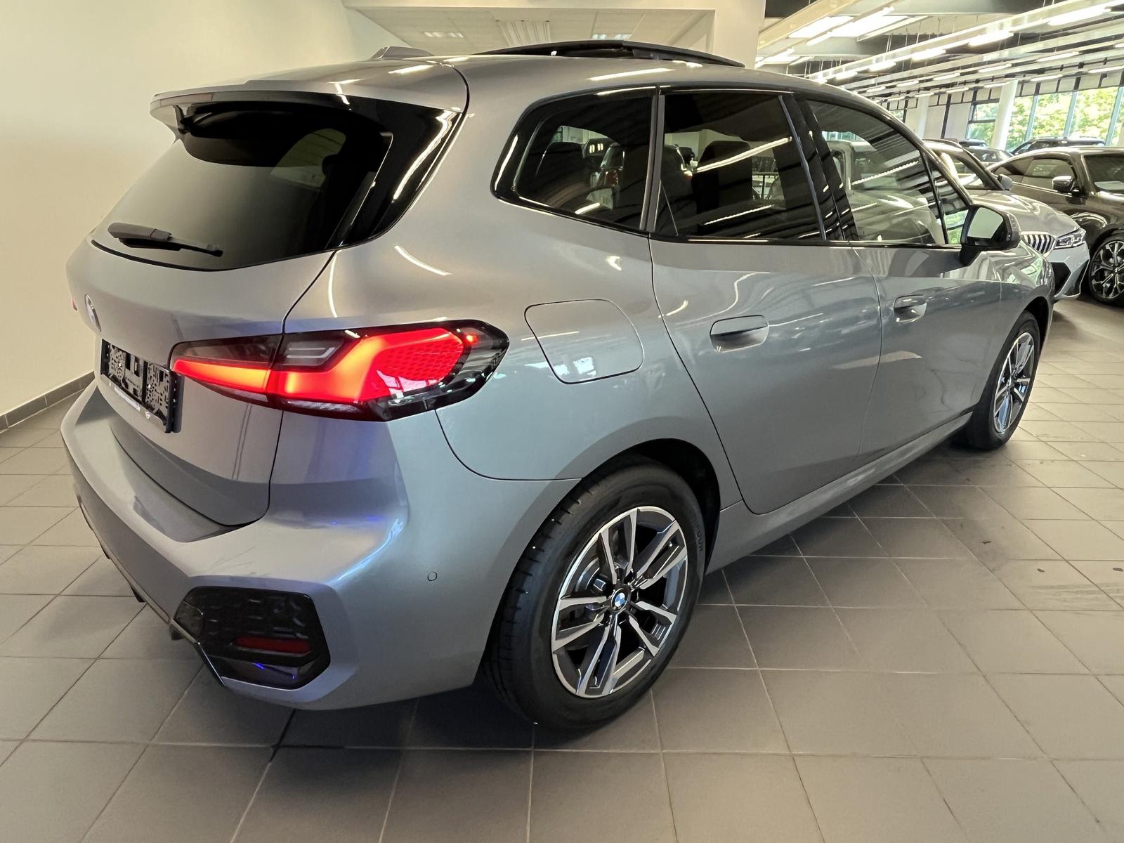 BMW 223i Active Tourer M Sport HUD PANO ACC 360°KAM 
