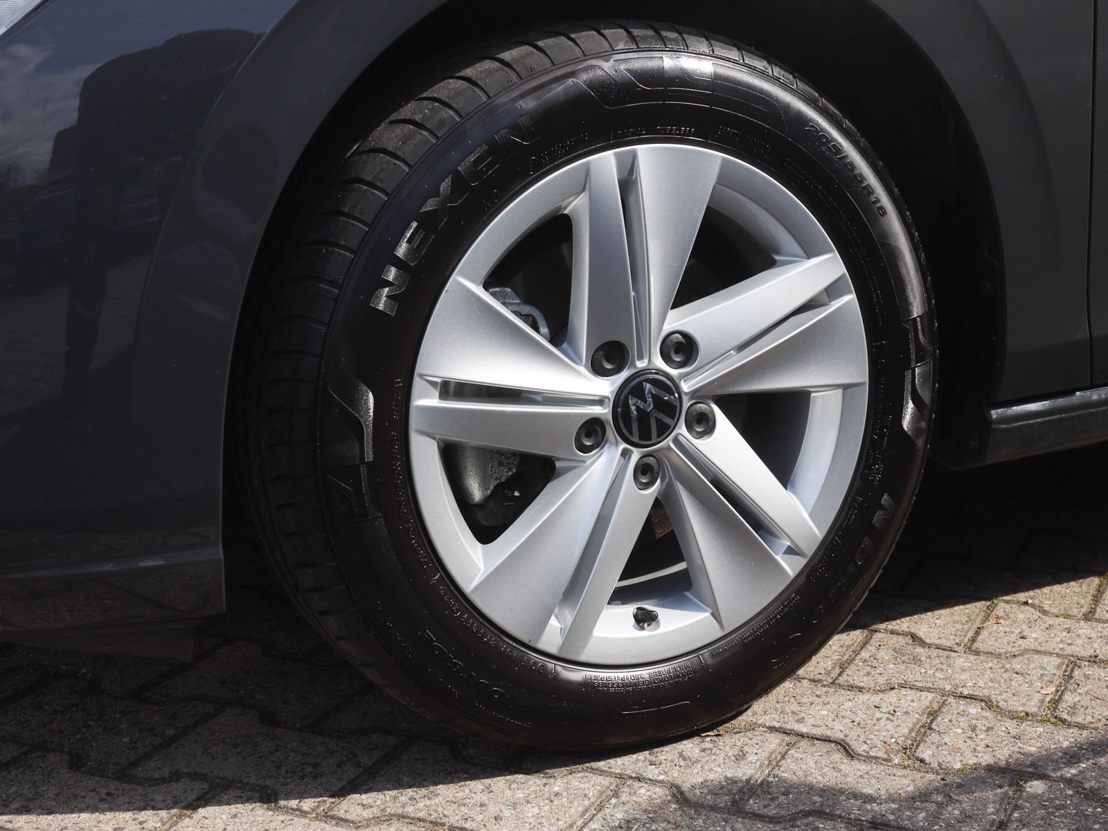 Volkswagen Golf - Bild 8