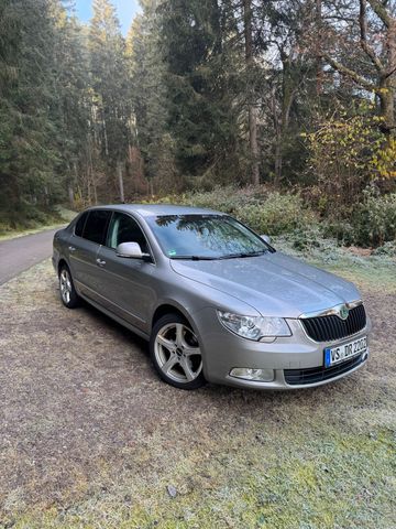 Skoda Superb 2.0 DPF Voll (Tausch Möglich)