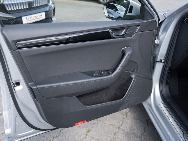 Superb Combi 2.0 TDI L&K 4x4 DSG PANO+MATRIX+DCC