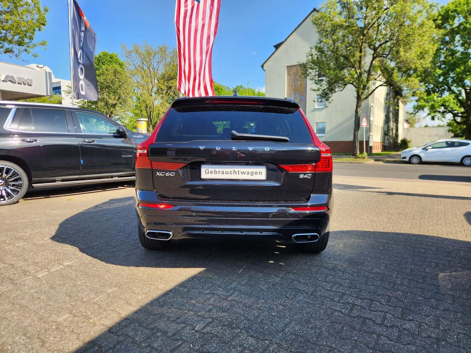 Volvo XC60 R Design AWD Vollausstattung foto 3