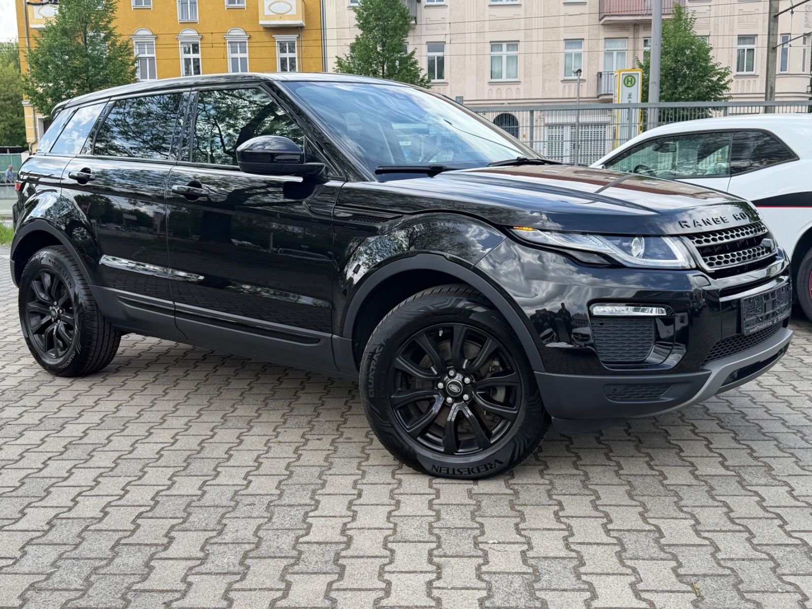 Land Rover Range Rover Evoque SE R-DYNAMIC KAMERA PANO foto 1
