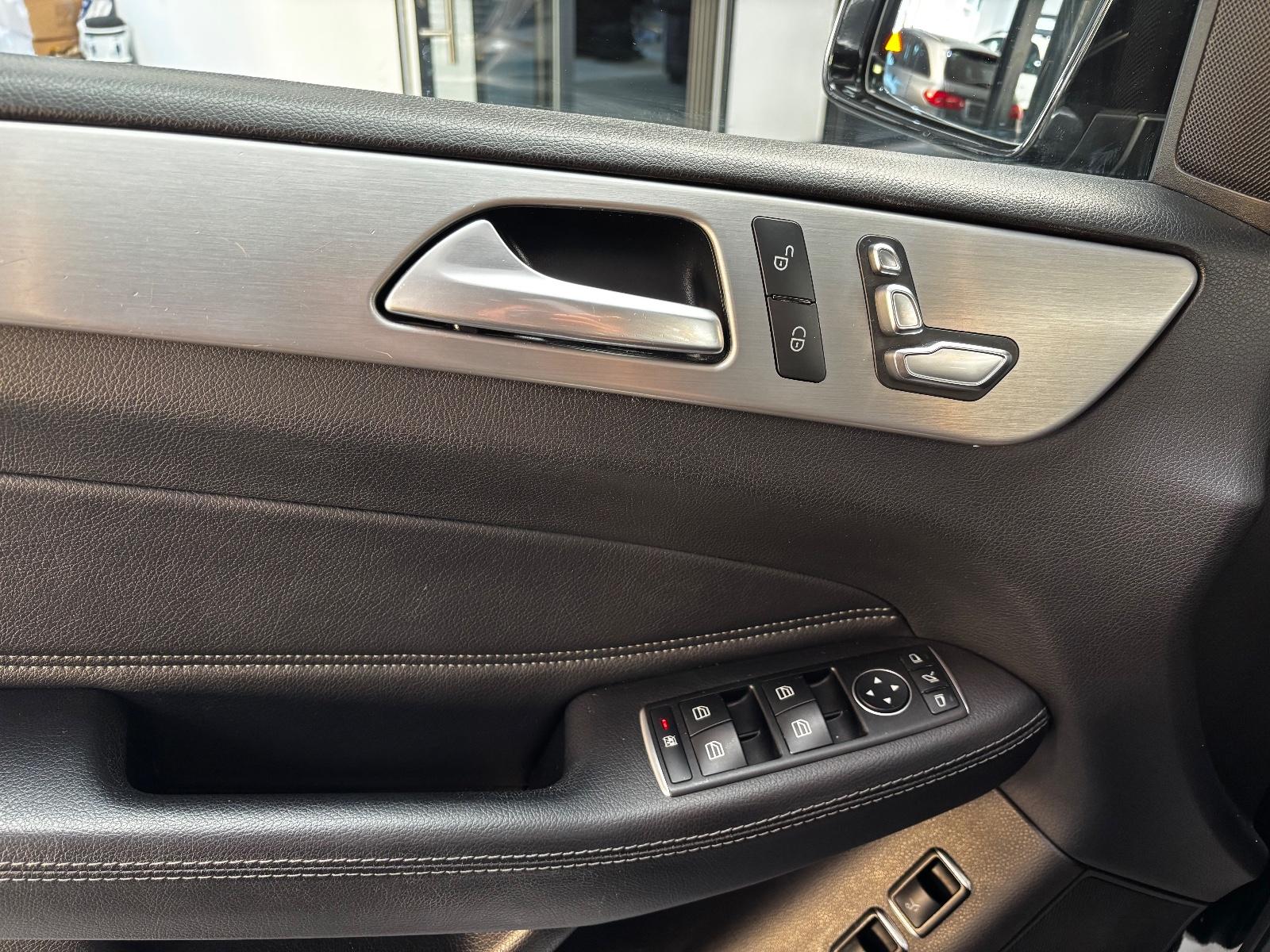 Mercedes-Benz GLE 350d 4Matic LED SHD AHK STAND-HEIZUNG