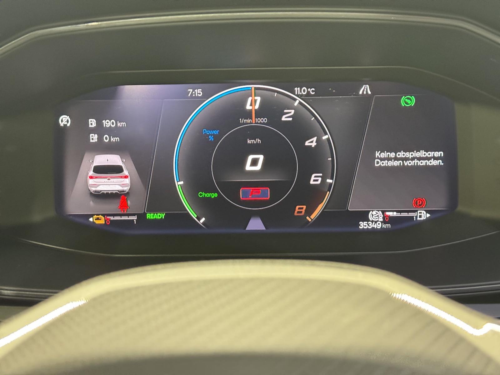 Cupra Leon 1.4 e-Hybrid DSG VZ LED NAVI 19-ALU KEYLESS